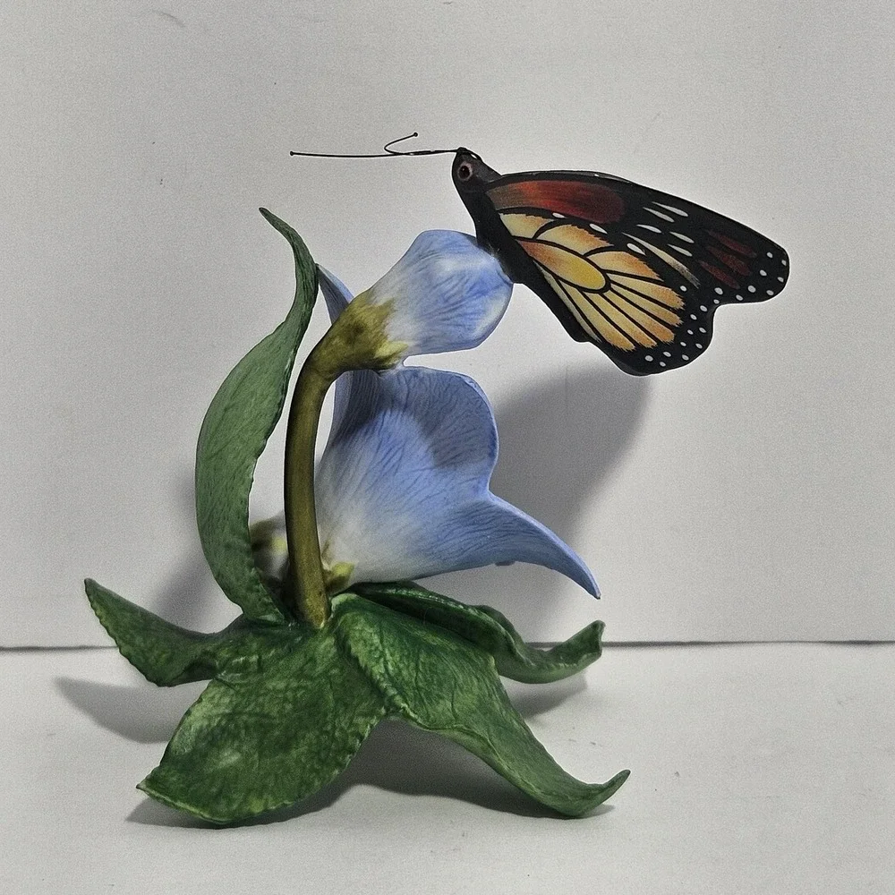 Lenox Nature's Beautiful Butterflies Fine Porcelain Monarch Butterfly Flower